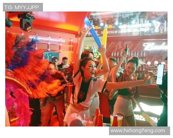 当红球星走进街头草根赛场激情四射展现足球最纯粹魅力 当红球星走进街头草根赛场激情四射展现足球最纯粹魅力