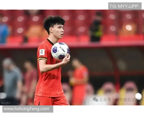 足球场上的国旗英雄 那些背负国家荣耀的球星们